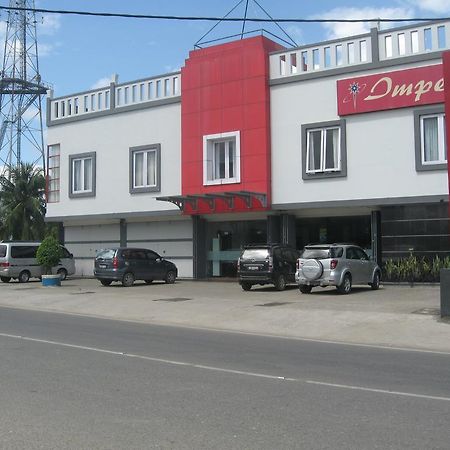 Imperial Hotel Kendari Exterior photo