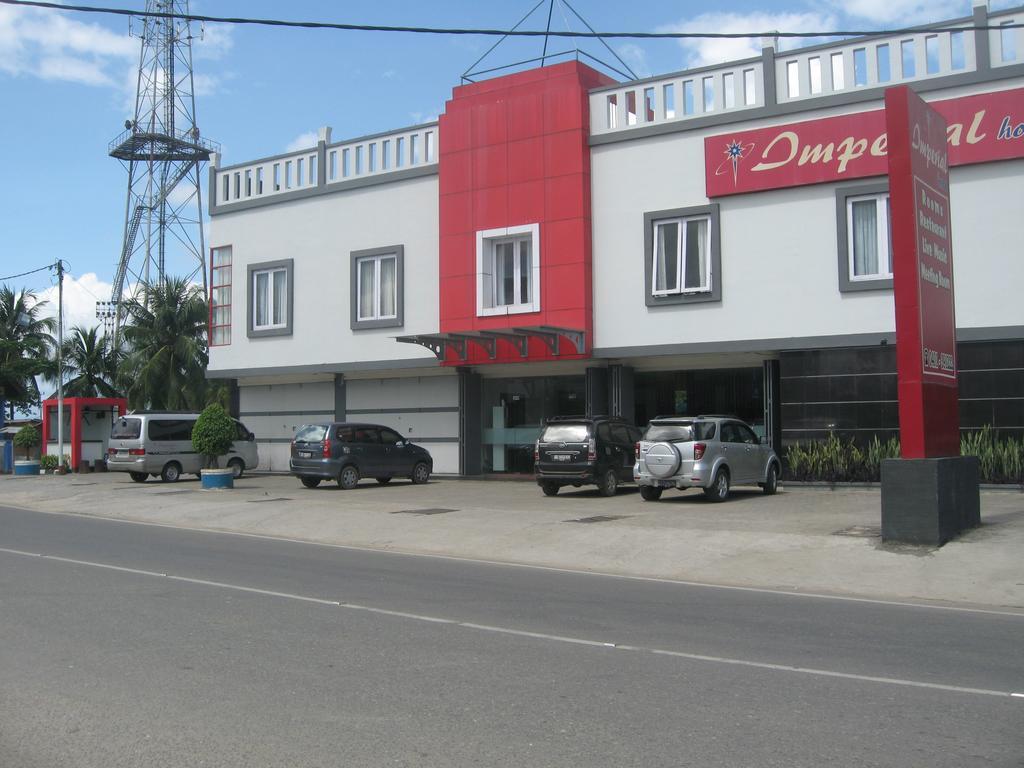 Imperial Hotel Kendari Exterior photo