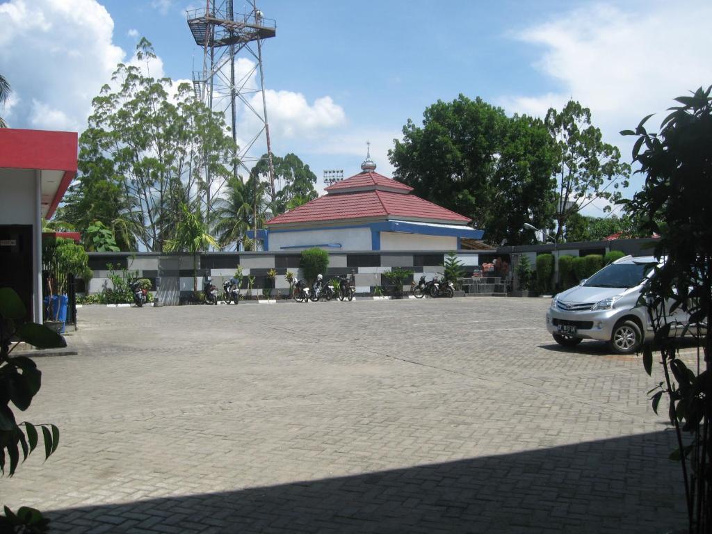 Imperial Hotel Kendari Exterior photo